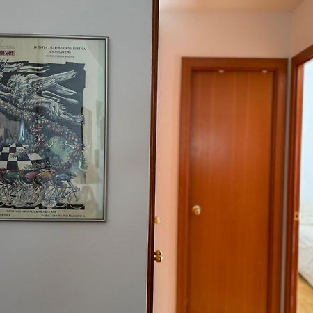 Una Terraza Con Encanto 埃尔塔特 外观 照片